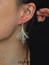 FULL STRING PINE NEEDLES EARRING（SHORT）