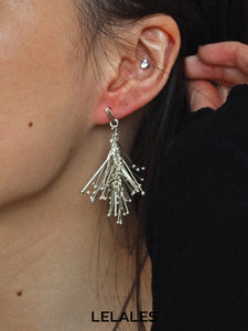 FULL STRING PINE NEEDLES EARRING（SHORT）