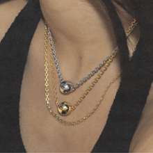 Single-Bead Necklace