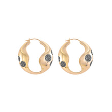 Arc Crab-Shaped Spinel Earrings