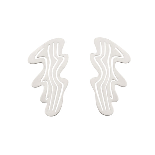 Wave-Shaped Cutout Brooch
